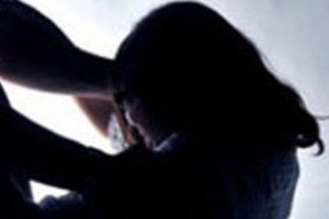 Khởi tố vụ 3 nam thiếu niên hiếp dâm bé gái 12 tuổi 