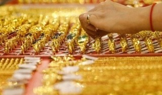 Giá vàng hôm nay ngày 26/4/2024: Quay đầu giảm mạnh