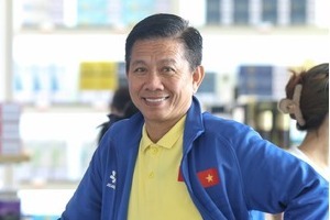 HLV Hoàng Anh Tuấn: 'Cầu thủ U23 Việt Nam về CLB có được đá nhiều không?'