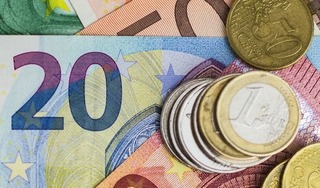 Giá Euro hôm nay 30/4/2024: Đồng Euro tiếp tục tăng