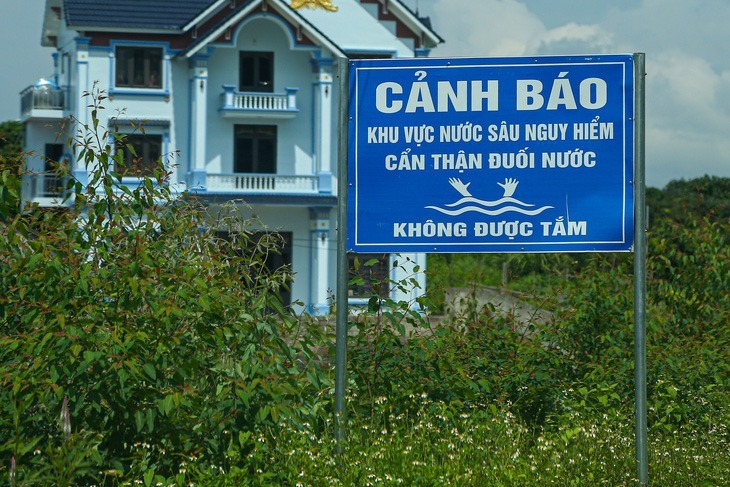 Xót xa 3 ông cháu cùng tử vong vì đuối nước