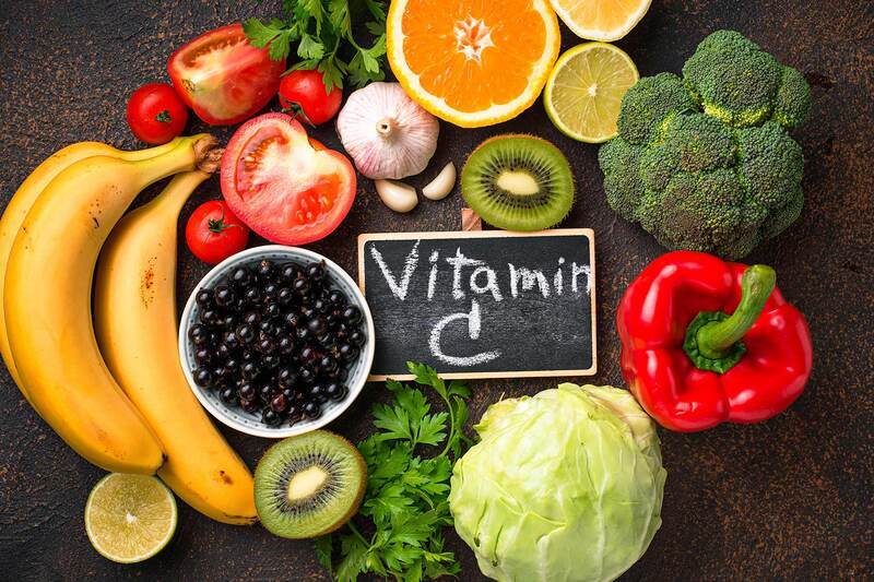 Nhiệt miệng uống vitamin C có khỏi không?