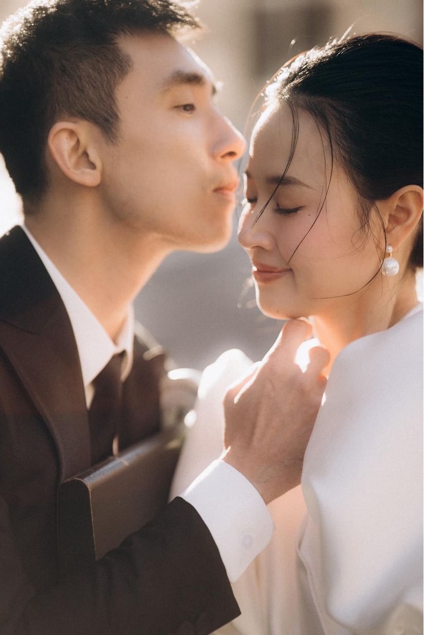 Midu lần đầu công khai mặt chú rể, tiết lộ điều đặc biệt về chồng kém tuổi