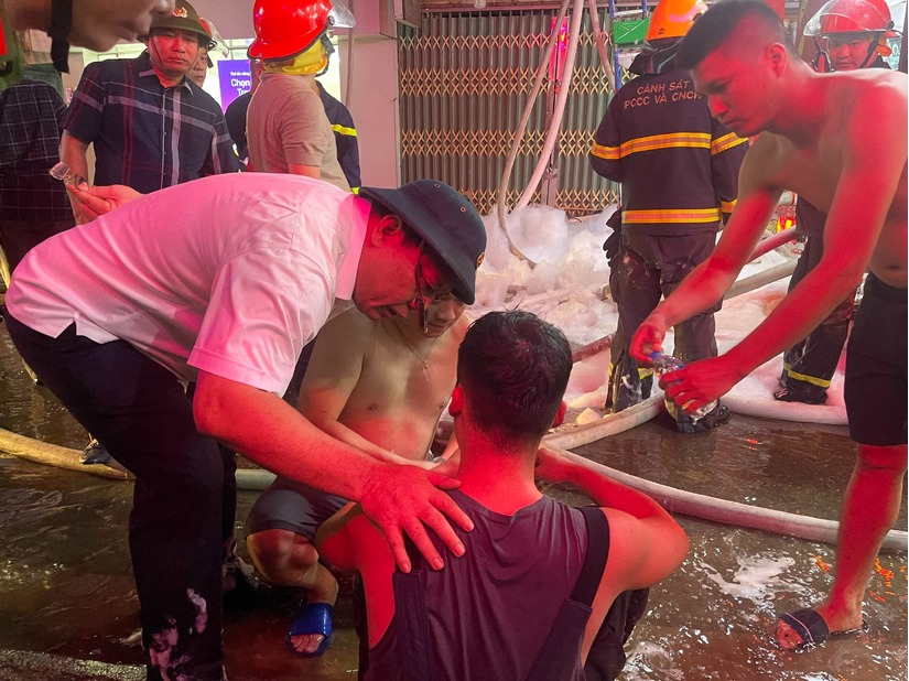 Vụ cháy nhà ở Định Công Hạ, Hà Nội: 4 người chết