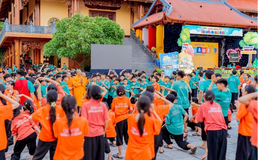 Ban Tôn giáo tỉnh Quảng Ninh trả lời vụ khóa tu mùa hè tại chùa Ba Vàng