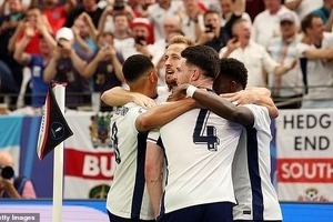 Chưa cần thi đấu lượt cuối, tuyển Anh bất ngờ vào thẳng vòng 16 đội EURO 2024