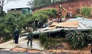 Hiện trường vụ sạt lở đất ở xã Đạ K'Nàng, Lâm Đồng làm một giáo viên tử vong 