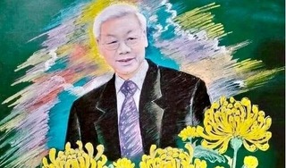 Thầy giáo Hà Tĩnh dùng phấn vẽ chân dung Tổng Bí thư Nguyễn Phú Trọng khiến nhiều người xúc động