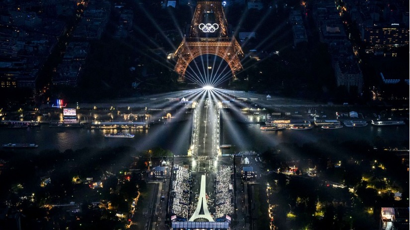 Paris rực rỡ khai màn Olympic: Bữa tiệc nghệ thuật ven sông Seine đầy màu sắc