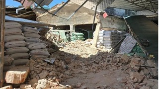 Ninh Bình: Sập nhà xưởng đang sửa chữa, 2 người tử vong