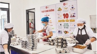 Giám sát chất lượng bữa ăn bán trú