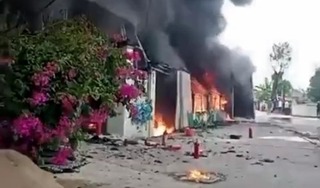 Cháy nhà xưởng chăn ga gối đệm ở Thanh Hoá, 1 nữ sinh 19 tuổi tử vong