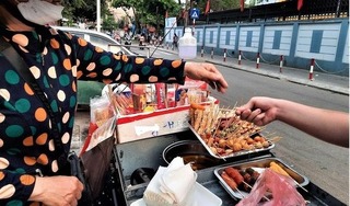 'Chặn' hiểm họa trước cổng trường học