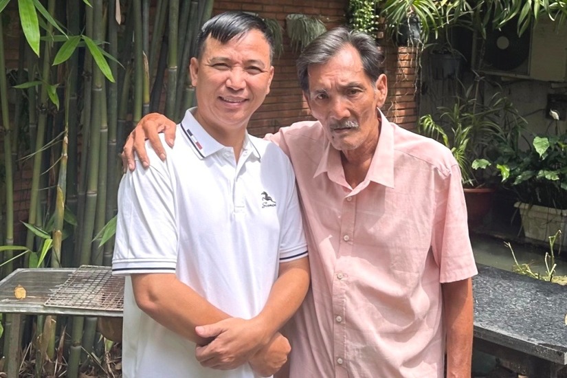Diễn viên Thương Tín nhập viện, nói chuyện khó khăn, sức khỏe yếu