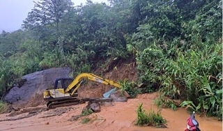 Quảng Nam khẩn trương di dời nhiều hộ dân ở Nam Trà My do nguy cơ bị sạt lở