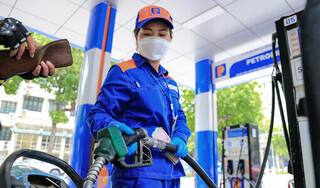 Giá xăng dầu đồng loạt tăng từ chiều 26/9