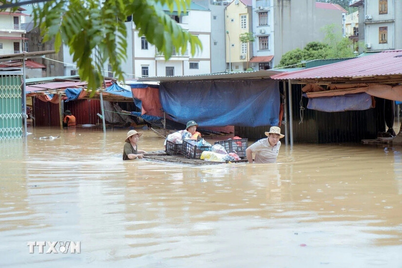 Cách phòng tránh những bệnh dễ mắc sau bão lũ