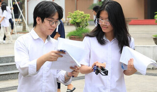 Cân nhắc hình thức chọn môn thi thứ 3 tuyển sinh THPT