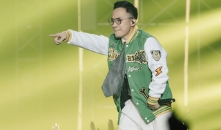 Đinh Tiến Đạt tích cực trở lại showbiz sau hơn 10 năm rút lui khỏi làng giải trí?