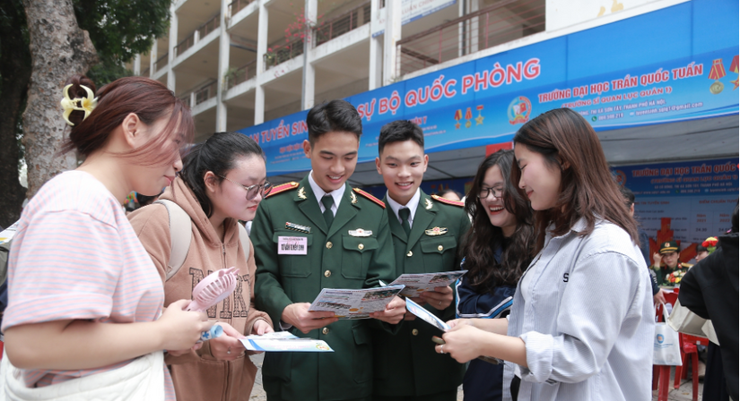 Bộ Quốc phòng công bố chỉ tiêu tuyển bổ sung các trường Quân đội 2024, điểm xét tuyển ra sao
