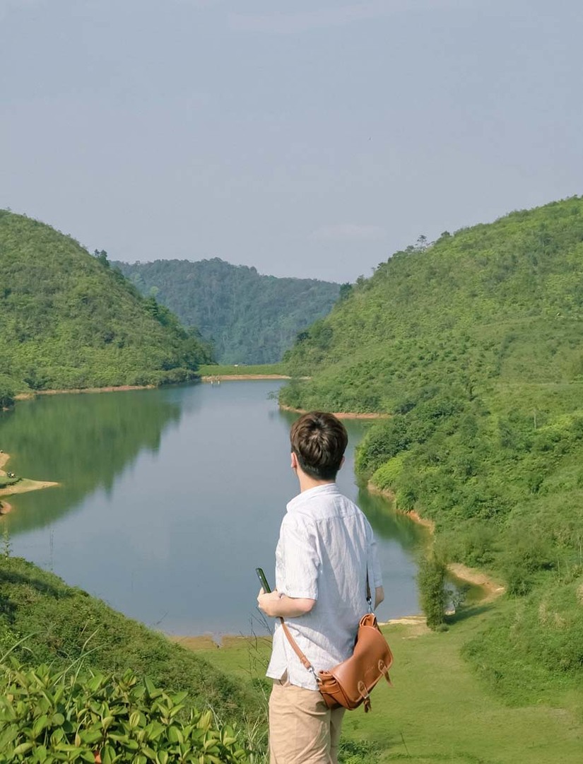 Gần Hà Nội có địa điểm "chữa lành" cực nên thơ, được ví "thiên đường xanh mát"