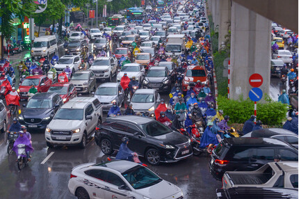 Hà Nội hạn chế phương tiện giao thông gây ô nhiễm vào năm 2025: Có bảo đảm tính khả thi?