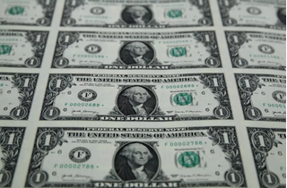 Xu hướng phi USD hóa có tiếp tục sau sự phản đối của ông Trump?