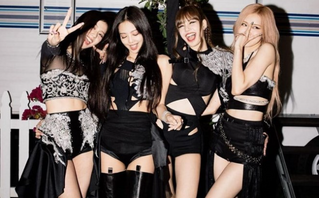 Jennie, Rosé, Jisoo, Lisa và Blackpink trở lại