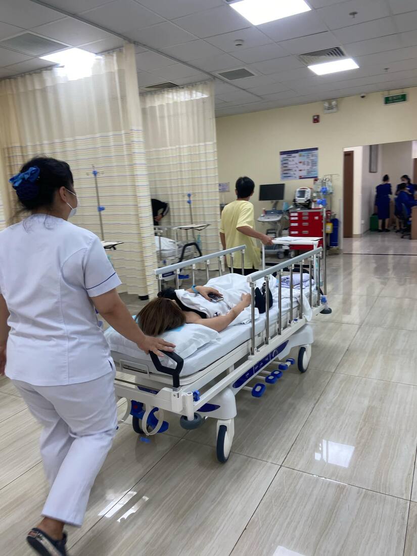 Dương Hoàng Yến phải cấp cứu lúc nửa đêm