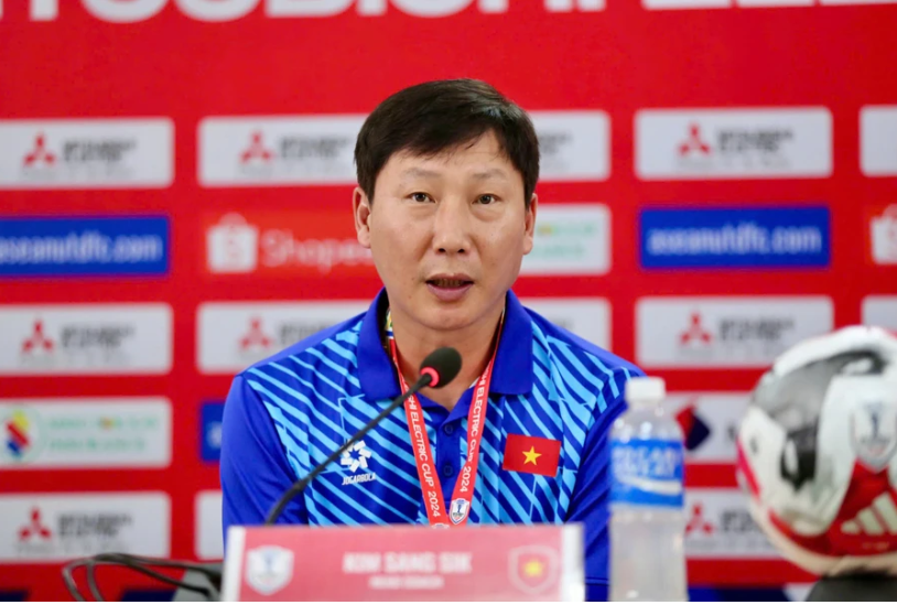 HLV Kim Sang-sik hy vọng tuyển Việt Nam cầm hòa Hàn Quốc