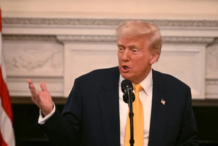 Ông Trump không thay đổi chính sách thuế, cho rằng đây là thời điểm để làm giàu