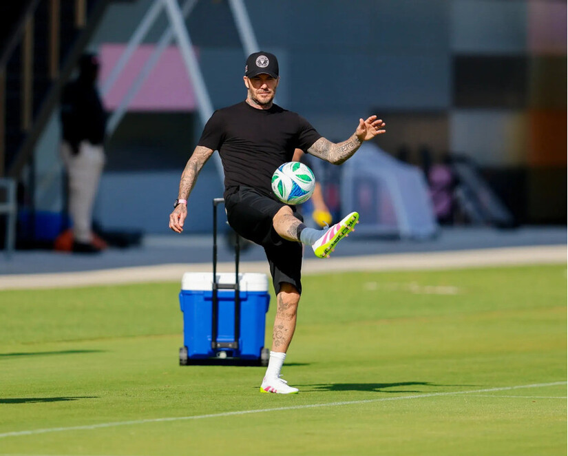 Messi ‘mê mẩn’ kỹ thuật của ông chủ Beckham