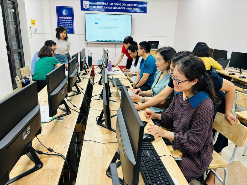 Hướng tới xây dựng mô hình 'trường học số' đầu tiên ở Thủ đô