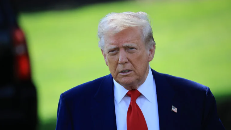Ông Trump bất ngờ đưa ra tối hậu thư cho Nga và Ukraine