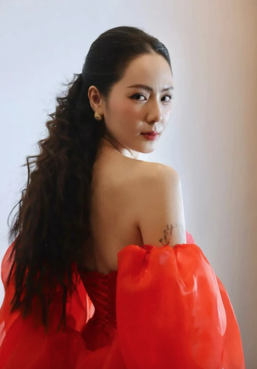 Hai nữ ca sĩ hàng đầu showbiz Việt chưa kết hôn ở tuổi ngoài 40