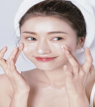 Bật mí bí quyết chăm sóc da dầu vào mùa hè