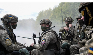 Thất vọng với Mỹ, EU quyết chuẩn bị chiến lược phòng thủ lâu dài cho Ukraine