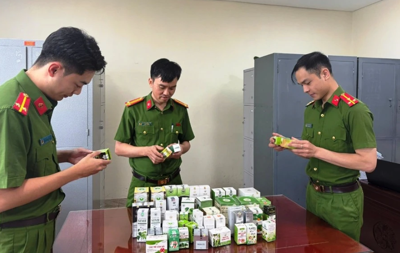 Công an Thanh Hóa phá đường dây sản xuất 12 loại thực phẩm chức năng giả