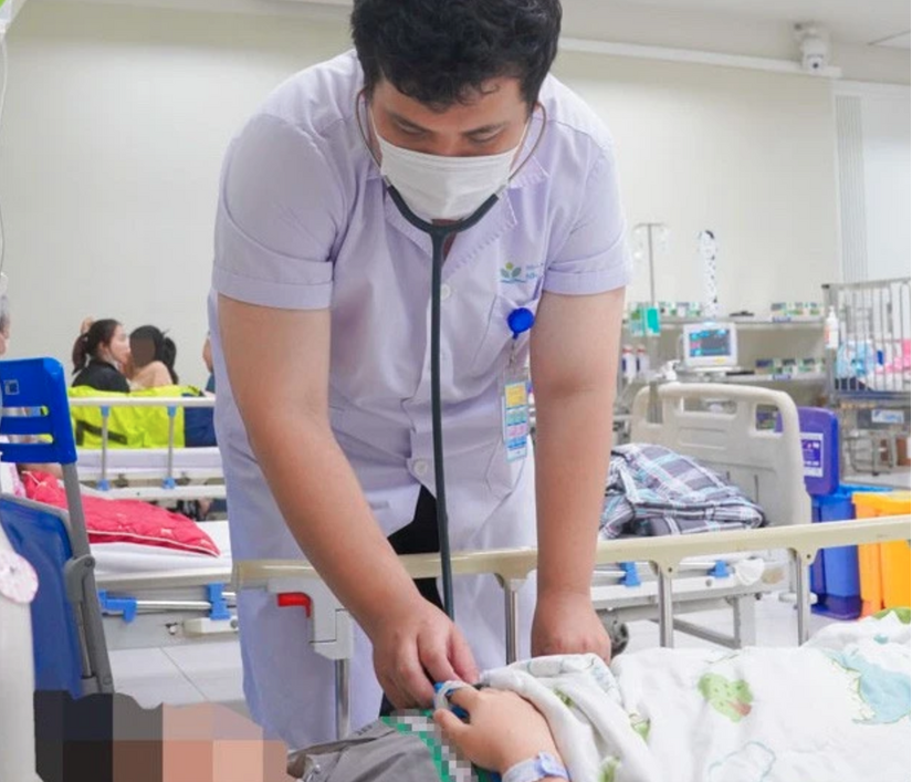 Thiếu niên ngộ độc do dùng thuốc lá điện tử