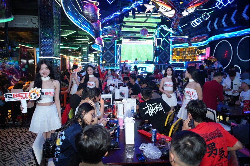 Đại tiệc xem chung trận đấu Malaysia - Việt Nam