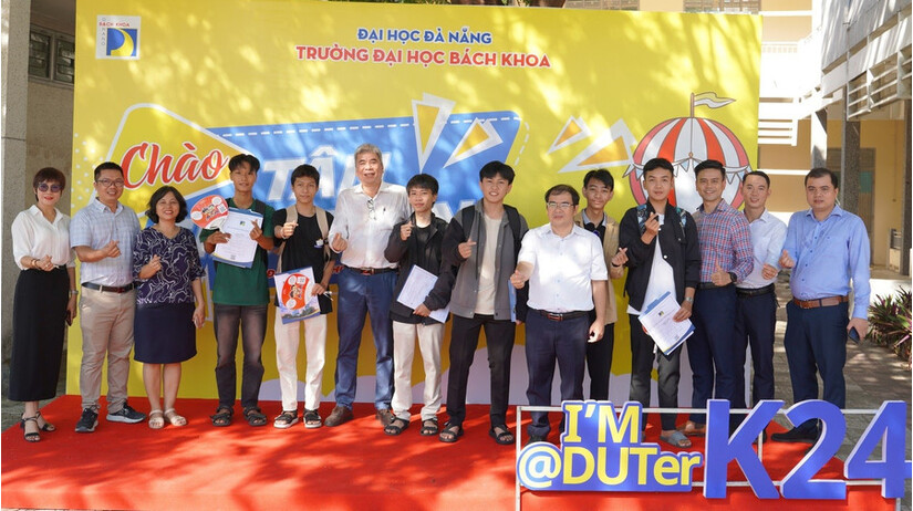 Ứng dụng AI vào truyền thông tuyển sinh