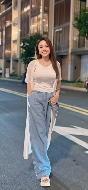 Sau BTV Quang Minh, đến lượt Vân Hugo lên tiếng khi lãnh đạo công ty sản xuất sữa giả HIUP bị bắt