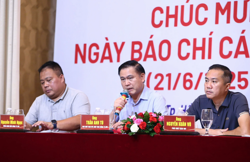 Phó Chủ tịch VFF "đau đầu" với phương án nhập tịch cầu thủ
