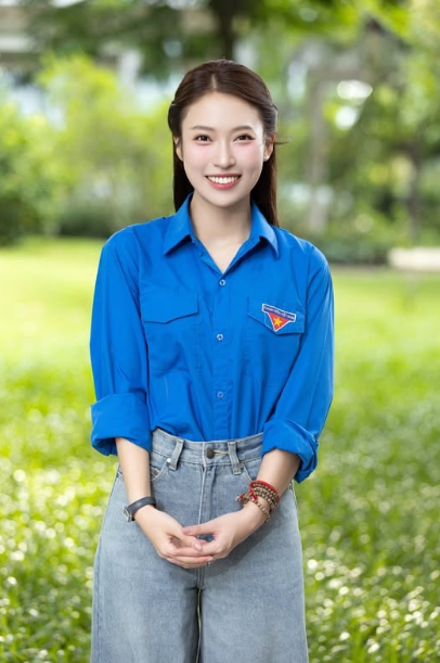 Hoa hậu, Á hậu 'tiếp sức mùa thi', gửi lời chúc sĩ tử vượt vũ môn thành công