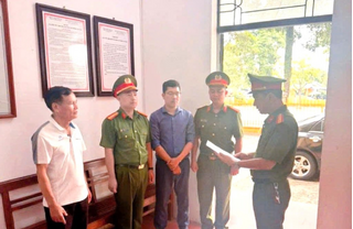 Bắt tạm giam Kế toán trường học ở Phú Thọ chiếm đoạt tiền bảo hiểm y tế học sinh