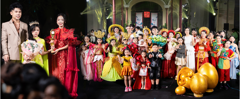 Show diễn thời trang “Bước ra từ cổ tích” chinh phục khán giả nhỏ tuổi