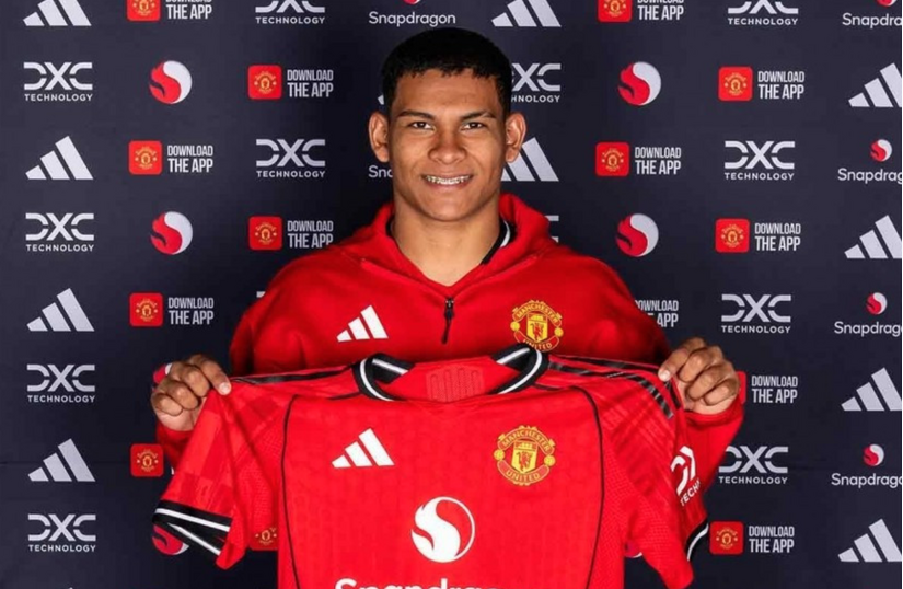Man United chiêu mộ tài năng 18 tuổi