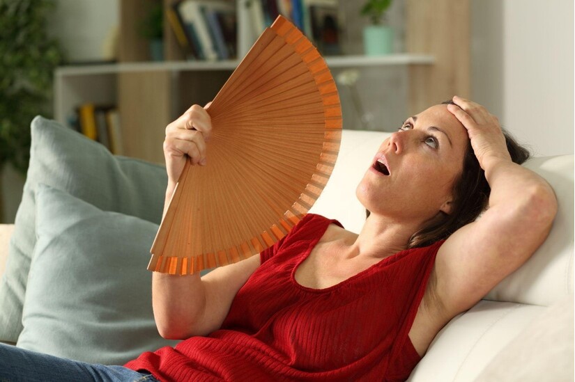 Khi nào cần bổ sung nội tiết tố nữ và nên bắt đầu từ đâu? 