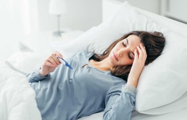 Bị cảm sốt nhức mỏi toàn thân: có nguy hiểm không, điều trị thế nào?