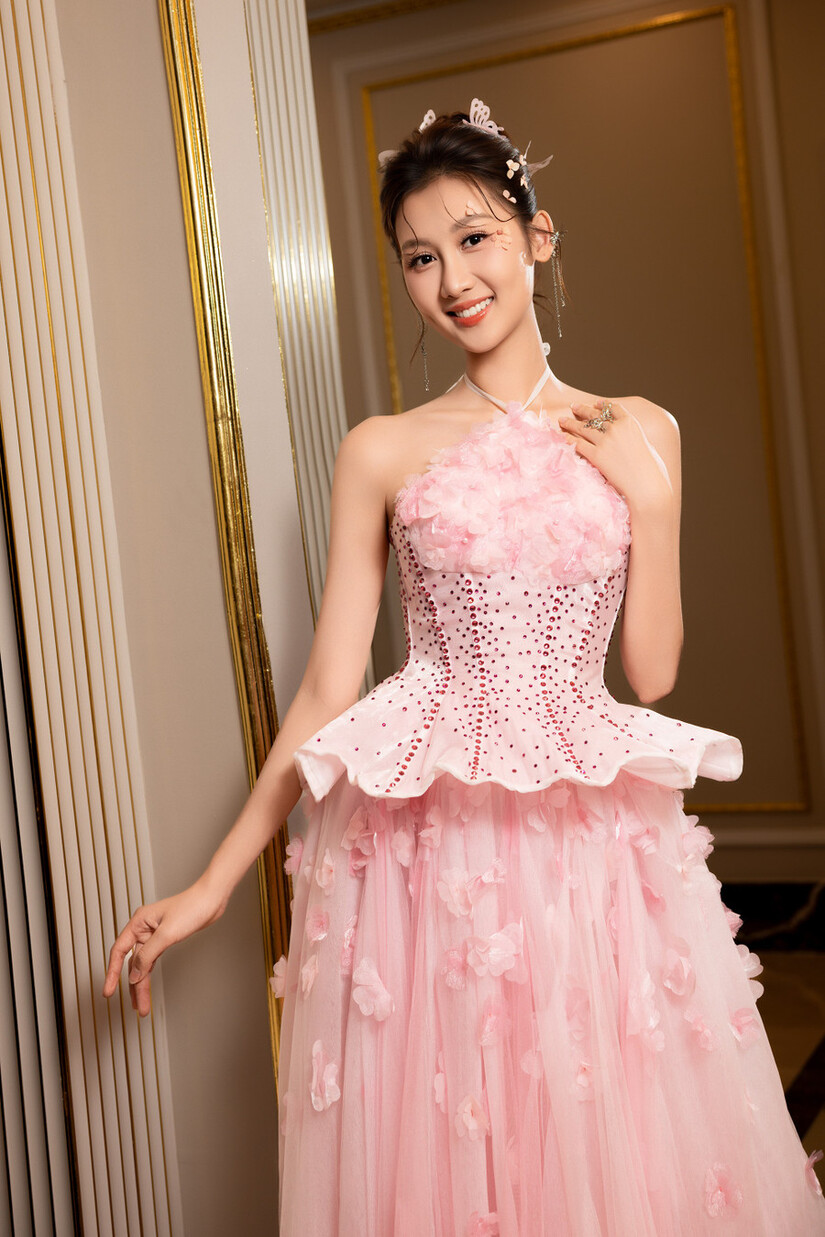 Gần 150 ý tưởng thiết kế Vương miện cho Miss Grand Vietnam 2025